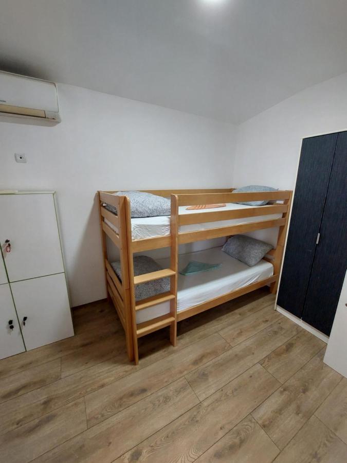 Hostel Inn Downtown Belgrade Extérieur photo