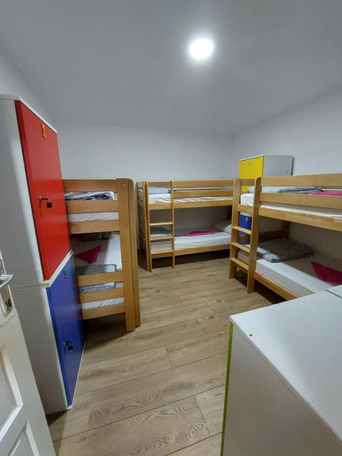 Hostel Inn Downtown Belgrade Extérieur photo