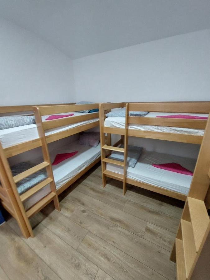 Hostel Inn Downtown Belgrade Extérieur photo