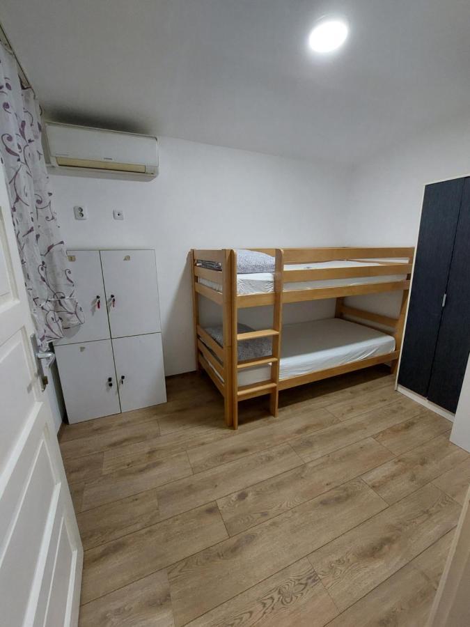 Hostel Inn Downtown Belgrade Extérieur photo