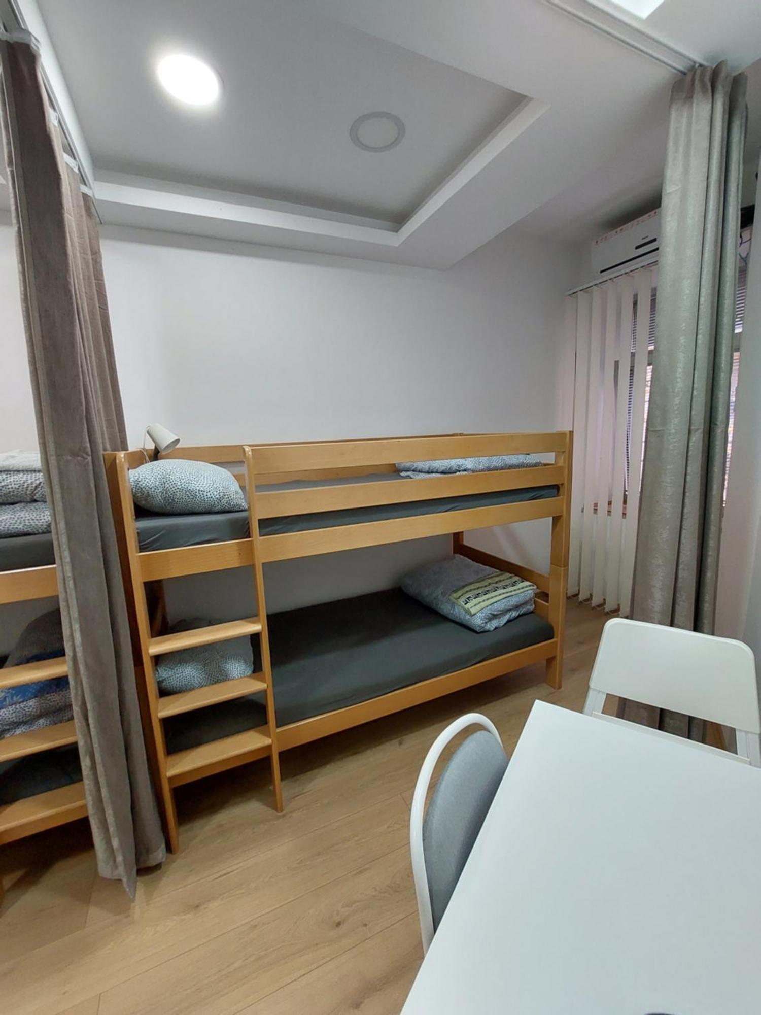 Hostel Inn Downtown Belgrade Extérieur photo
