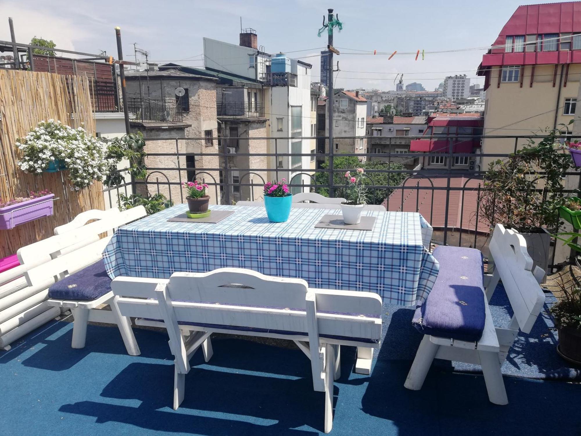 Hostel Inn Downtown Belgrade Extérieur photo