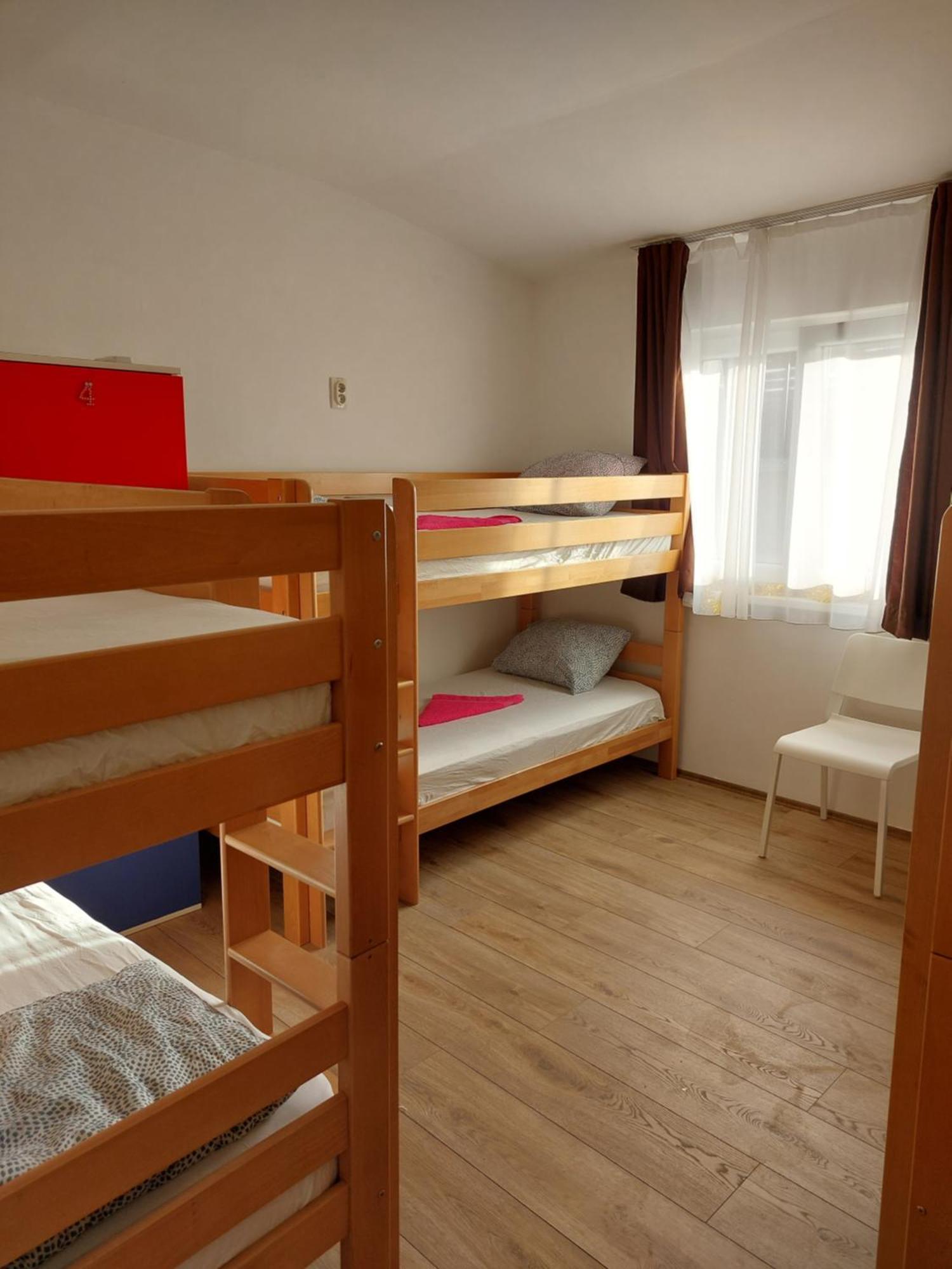 Hostel Inn Downtown Belgrade Extérieur photo