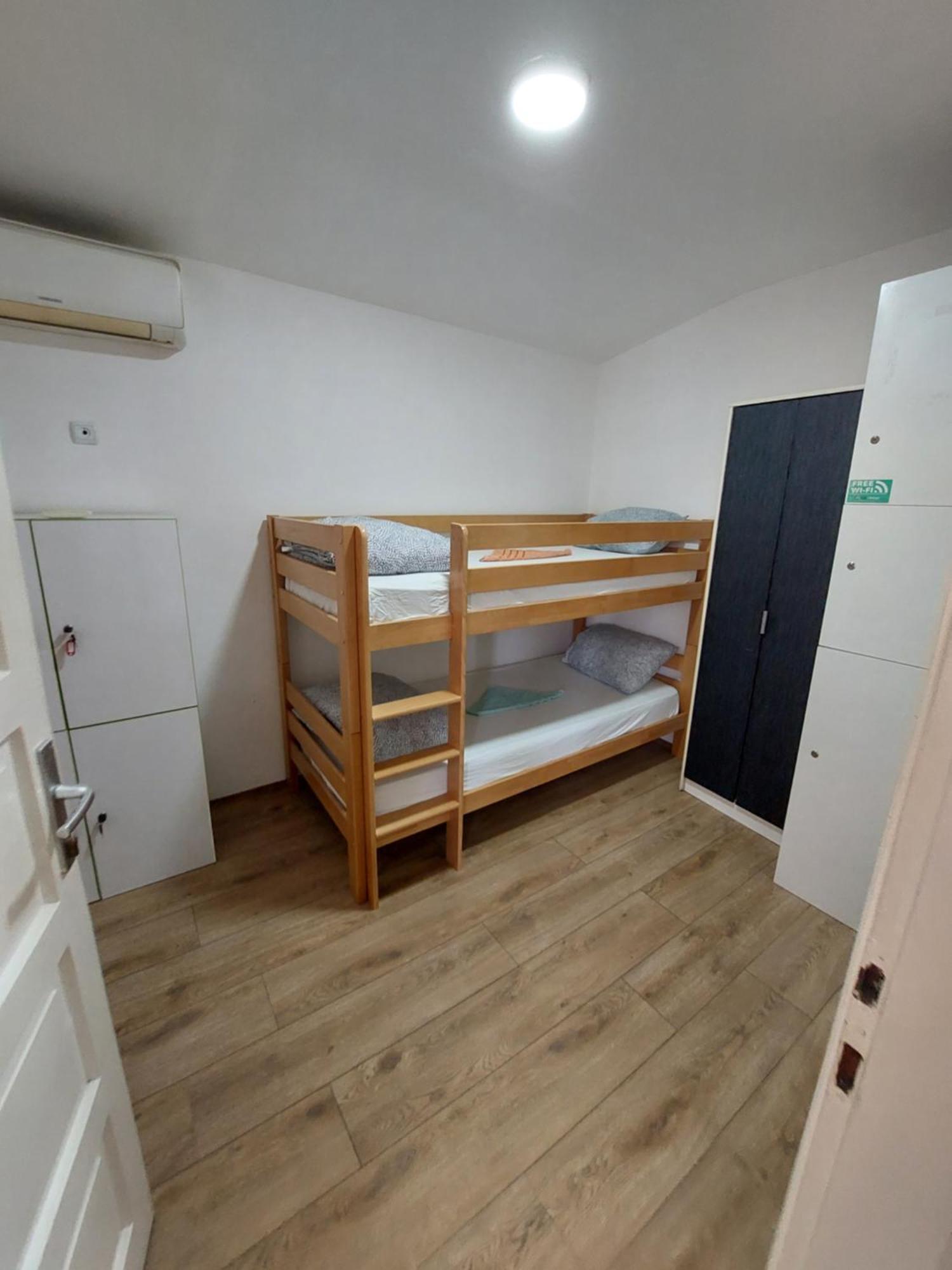 Hostel Inn Downtown Belgrade Extérieur photo
