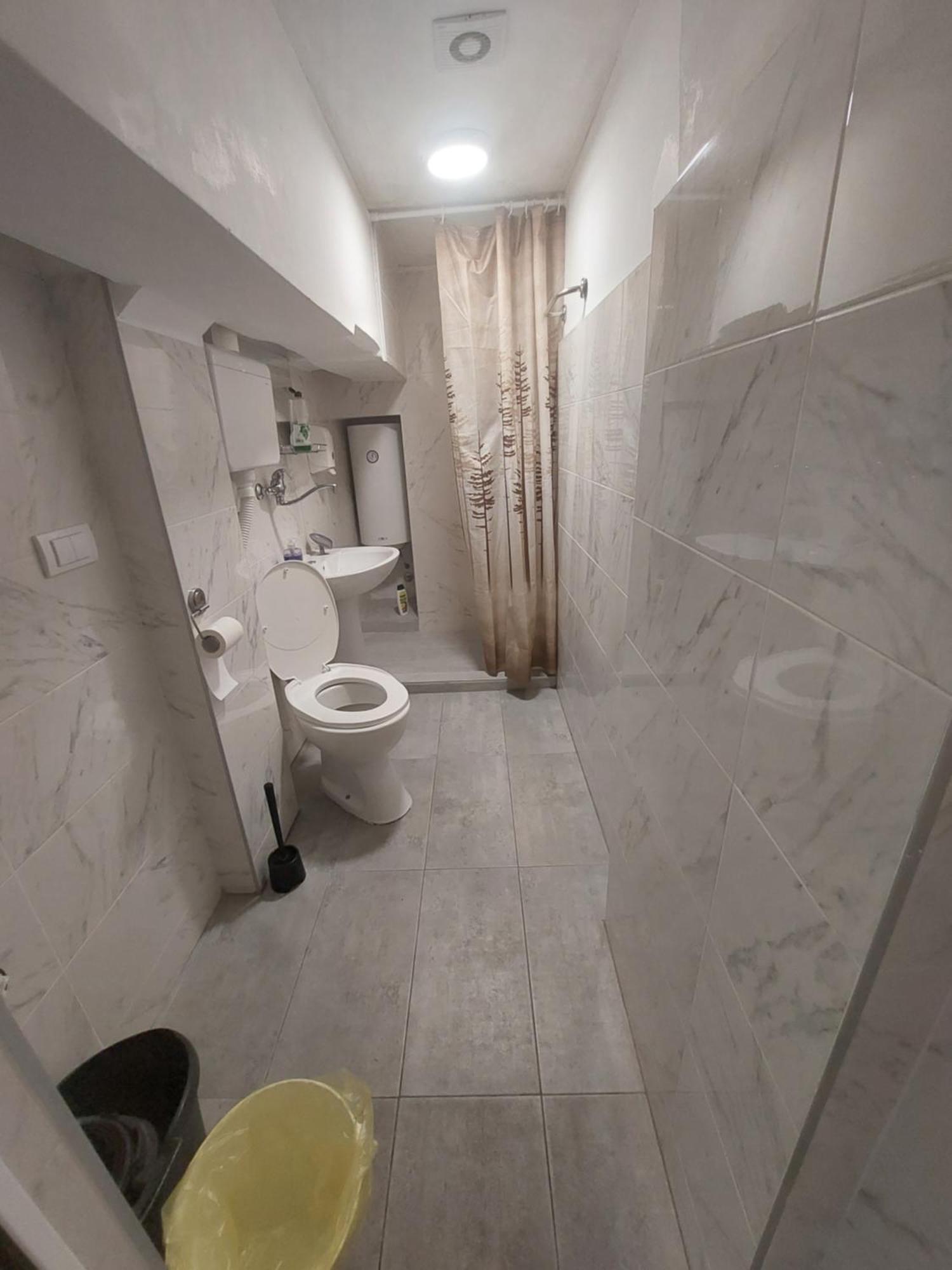 Hostel Inn Downtown Belgrade Extérieur photo